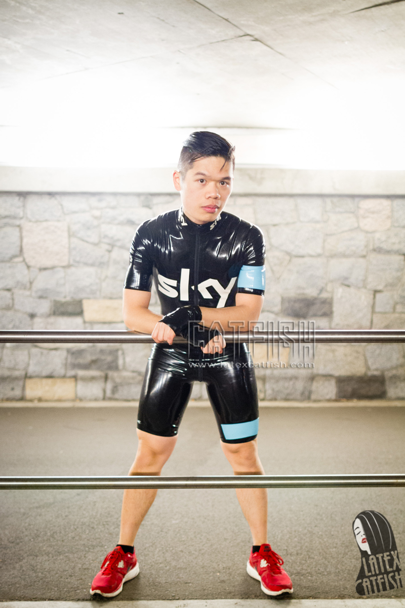 Men's Brand Name Short-Sleeved Latex Cycling Suit Men's Brand Name Short-Sleeved Latex Cycling Suit