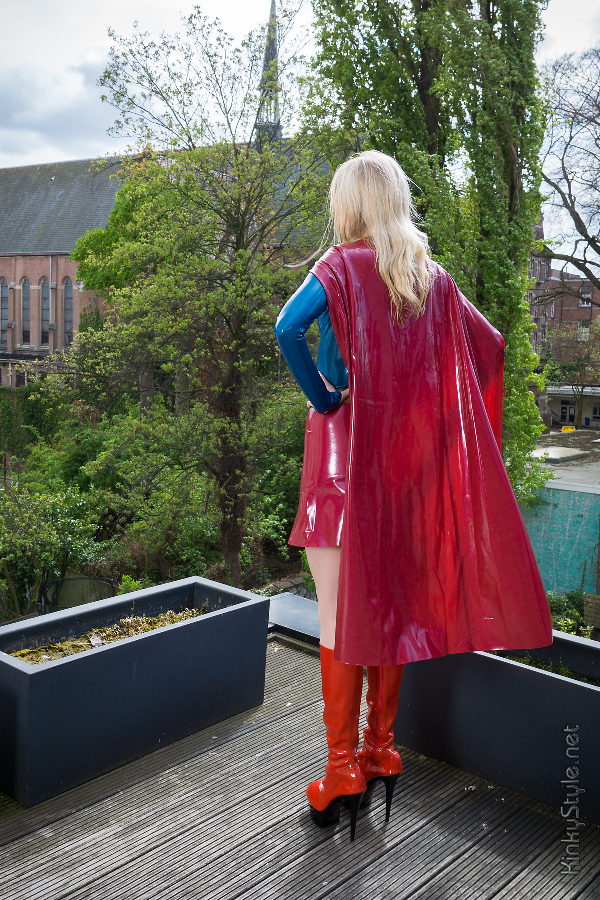 Latex 'Super-girl' Costume Latex 'Super-girl' Costume