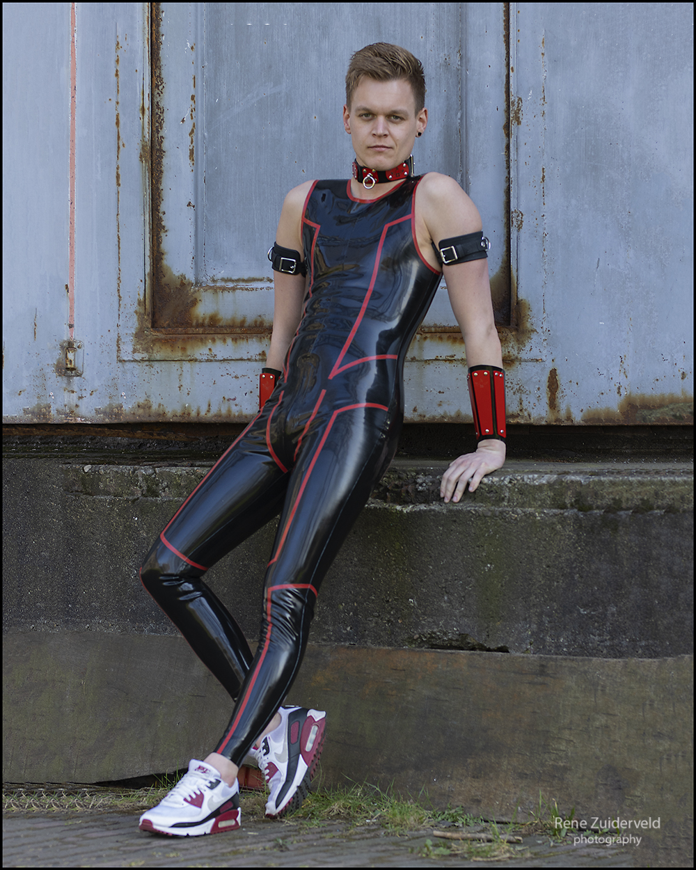 Men's Sleevless Latex Leggings Suit Men's Sleevless Latex Leggings Suit