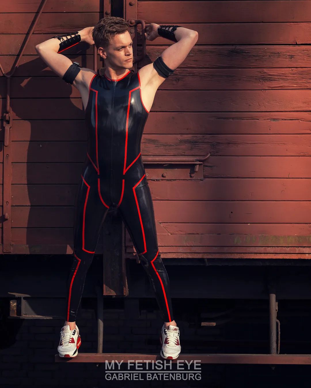 Men's Sleevless Latex Leggings Suit Men's Sleevless Latex Leggings Suit